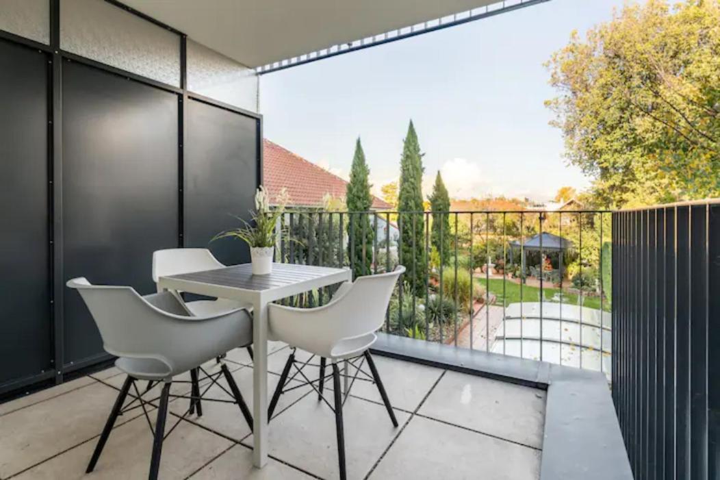 Near Lake Fully Furnished Beautiful Apartment Wien Exterior foto