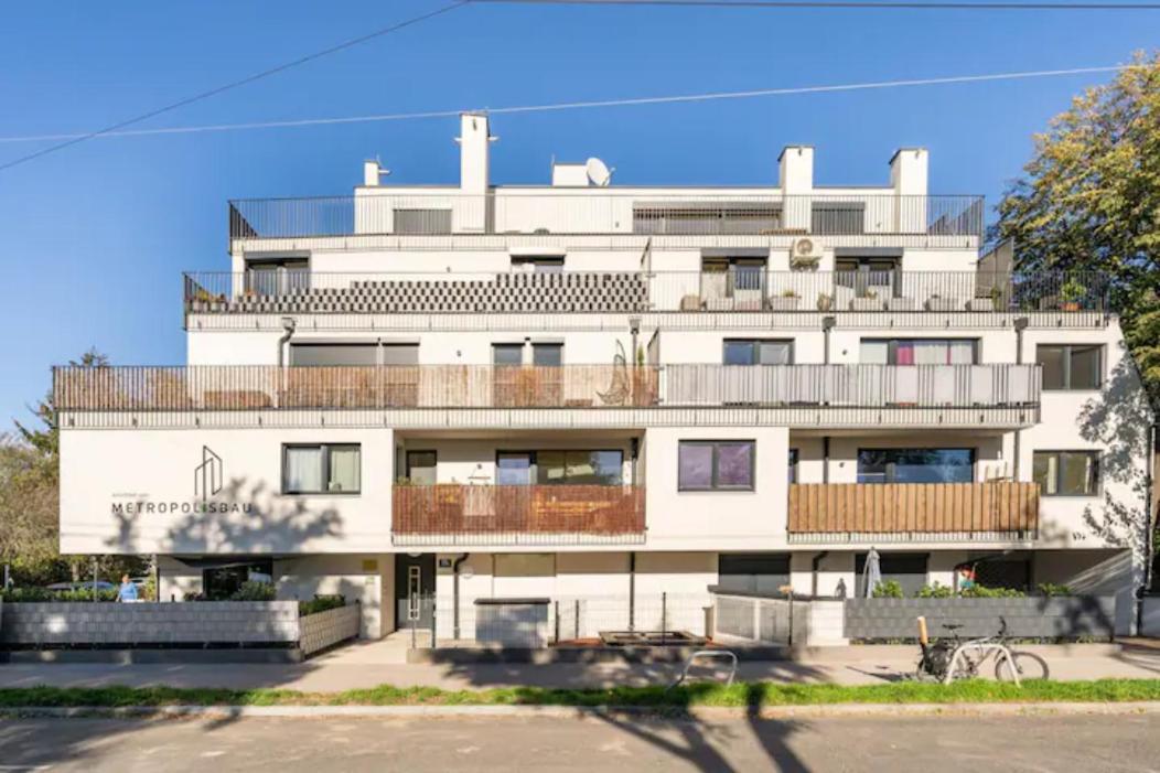 Near Lake Fully Furnished Beautiful Apartment Wien Exterior foto